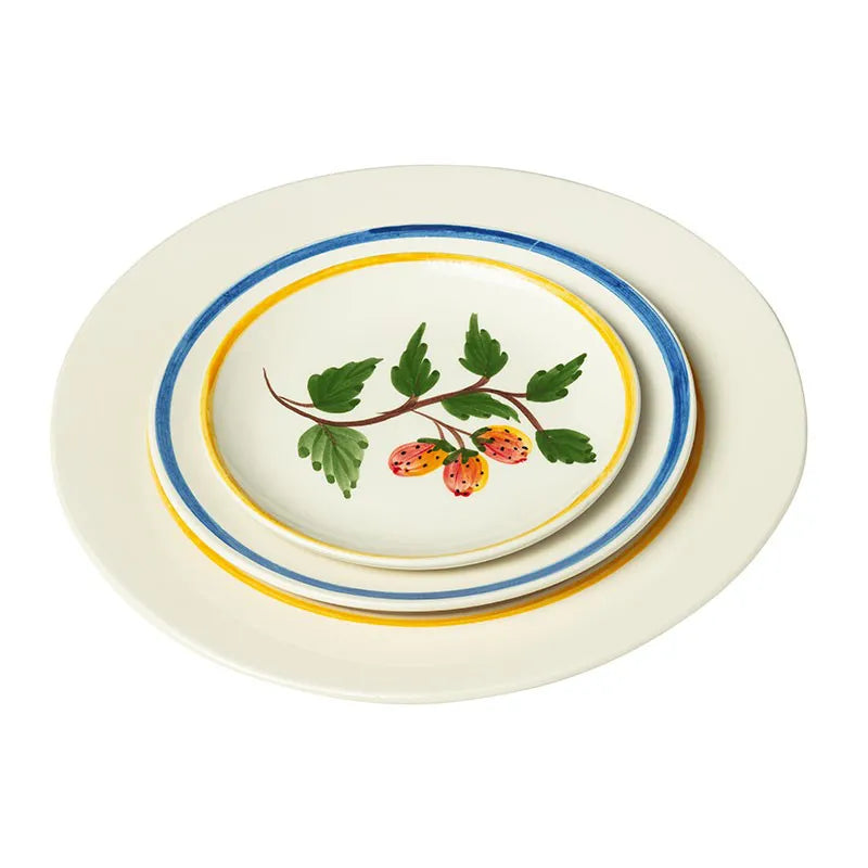 Strawberry Dinner Plate Noel Pittman strawberry-dinner-plate-noel-pittman